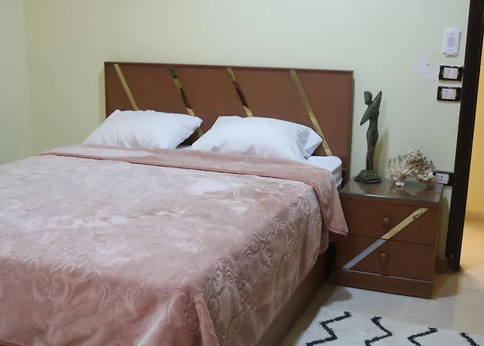 Dolphin Apartment